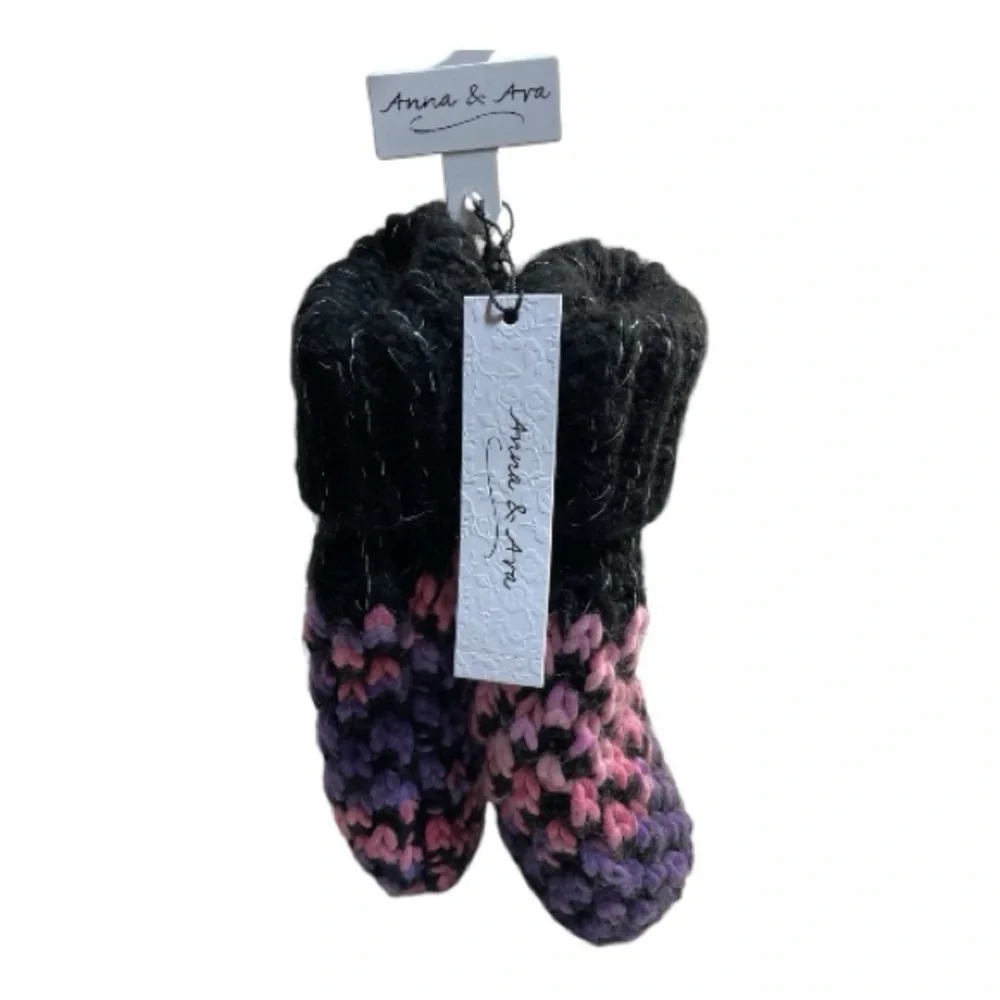 Anna & Ava Multicolor Knit Mittens